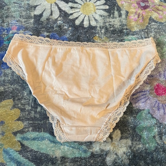 NWT 3 for $5 Victoria’s Secret Lace Bikini Bundle - Picture 2 of 7
